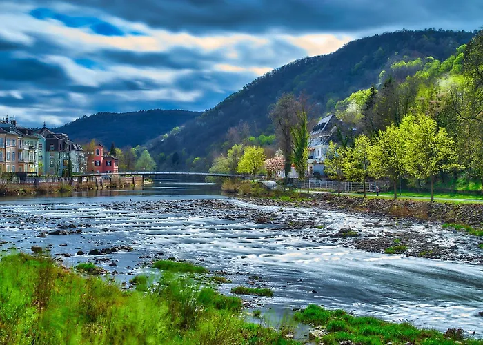 Villenflair Trifft Citynaehe 公寓